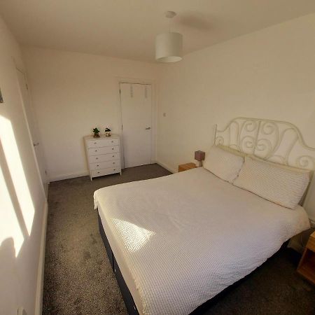 סולטקוטס Teddy Bears' 3-Bedroom Maisonette מראה חיצוני תמונה