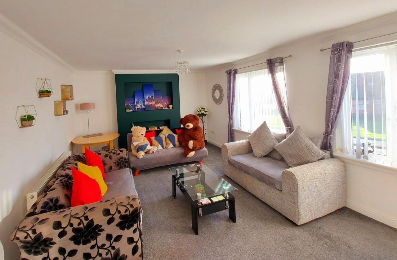 סולטקוטס Teddy Bears' 3-Bedroom Maisonette מראה חיצוני תמונה